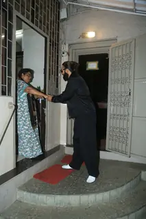Ranveer Singh Snapped at Dubbing Studio In Bandra