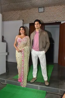 Sidharth Malhotra and Janhvi Kapoor snapped promoting their upcoming fim Param Sundari on the sets The Kapil Sharma Show