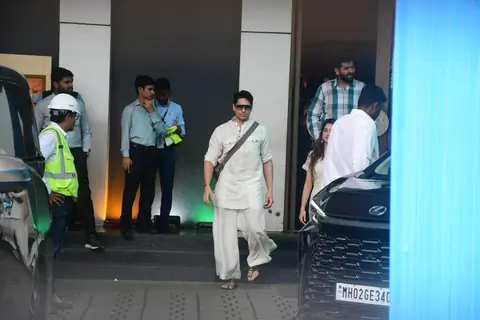 Sidharth Malhotra return from Tirupati after Param Sundari promotions