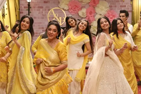 Prarthana and Ansh’s haldi ceremony BTS from the sets of Anupmaa