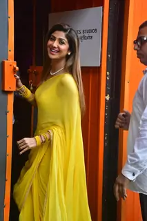 Shilpa Shetty snapped on sets of Super Dancer 5