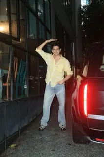 Sidharth Malhotra snapped promoting 'Param Sundar' at Maddock Office