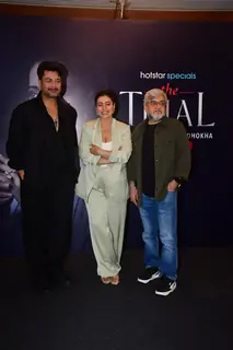 Kajol, Jisshu Sengupta and Umesh Bist spotted for the promotions of THE TRIAL 2