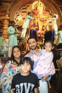Arpita Khan Sharma and Aayush Sharma snapped at Lalbaugcha Raja