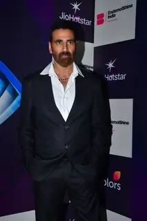 Akshay Kumar snapped promoting 'Jolly LLB 3' on the sets Big Boss 19