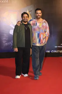 Akshay Kumar and Arshad Warsi  grace at the premiere of Jolly LLB 3