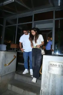 Sargun Mehta and Ravi Dubey  snapped in Bandra