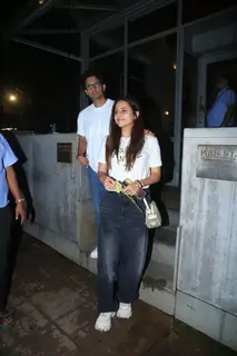 Sargun Mehta and Ravi Dubey  snapped in Bandra