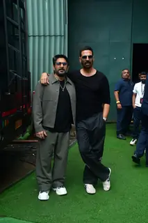Akshay Kumar and Arshad Warsi snapped promoting Jolly LLB 3