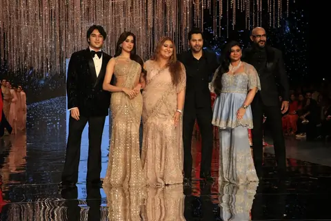 Varun Dhawan and Janhvi Kapoor turn showstoppers at Bombay Times Fashion Week 2025