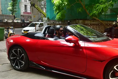 Laksh Lalwani  spotted with his new car in Juhu