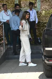 Shilpa Shetty snapped at Kalina Airport