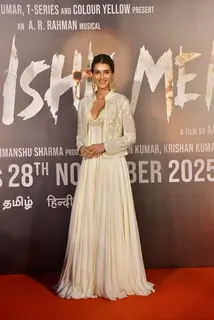 Dhanush and Kriti Sanon graces the trailer launch of 'Tere Ishk Mein'