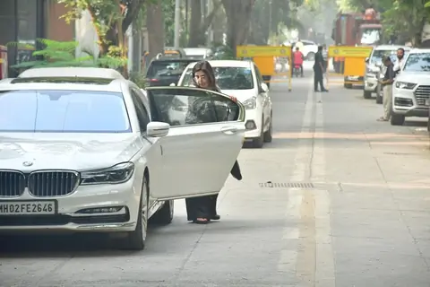 Farah Khan snapped at Sunny Deol’s house in Juhu