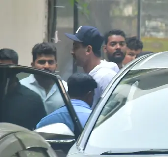 Ranbir Kapoor snapped at Sunny Deol’s house in Juhu