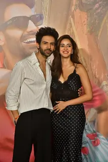 Kartik Aaryan and Ananya Panday snapped at the trailer launch of Tu Meri Main Tera Main Tera Tu Meri