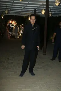 Hrithik Roshan, Pashmina Roshan and others grace at their cousin Eshaan's  wedding 