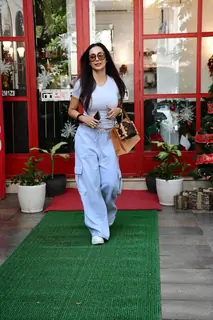 Malaika Arora snapped in Khar
