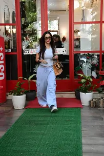 Malaika Arora snapped in Khar