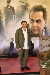Sunny Deol attend special screening of Ikkis