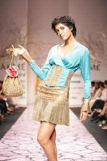 A model displaying Neeta Lulla''s collection at the Lakme Fashion Week in Mumbai