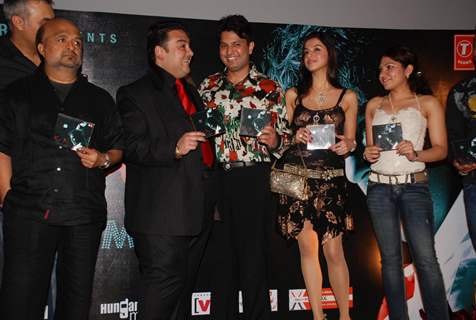Adnan Sami''s new album Ek Din was launched by T-series in Mumbai on April 12 Lyrics writer Sameer and former actress Divya Kumar were present at the launch