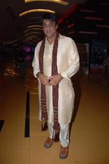 Mukesh Khanna at &quot;Chal Chalein Premiere&quot;