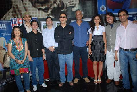 R Madhavan, Parzun Dastur, Ayesha Kapur and Sanjay Suri at Sikander pree meet at PVR