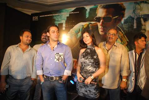 Salman Khan & Ayesha Takia at &quot;Wanted Press Meet&quot;