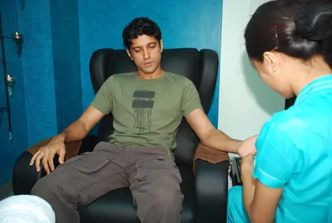Farhan Akhtar at "Oro spa launch"