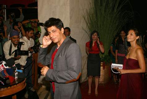 Shahrukh and Gauri Khan at the red carpet event at openig of Arjun Rampal and A D Singh''s &quot;LAP'''' res