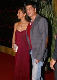 Shahrukh and Gauri Khan at the red carpet event at openig of Arjun Rampal and A D Singh''s &quot;LAP'''' res