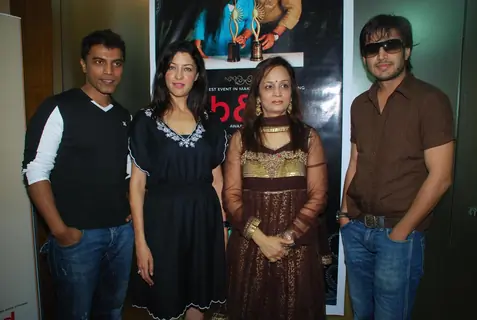 Smita and Aditi at Bharat Dorris Bridal make up event at Rajiv Gandhi Institute at Andheri in Mumbai