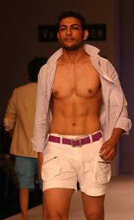 Ashutosh Kaushik on the ramp for Designer Rajvi Mohan at India Mens Week at New Delhi