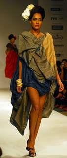 A model at the ramp during the Kolkata Fashion Week in Kolkata on 11th Sep 2009