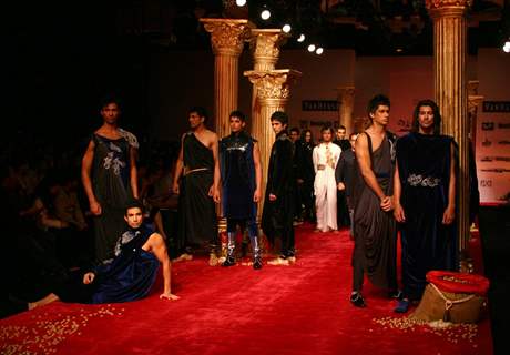 Models on the ramp for Designer Shantanu and Nikhil at &quot;India Mens Week&quot;