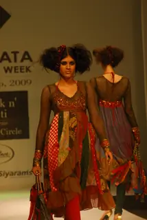 A model at the ramp display Satya Paul colloction during the Kolkata Fashion Week in Kolkata on 12th Sep 09