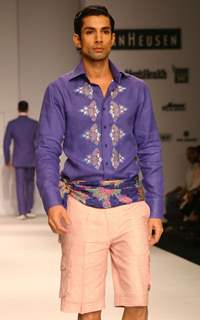 Models on the ramp during the Narendra Kumar show at the &quot;India Mens Week&quot;
