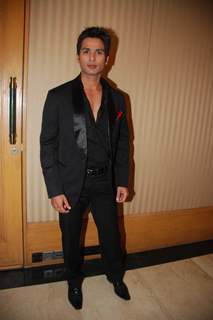 Shahid Kapoor at Giant Awards in Trident