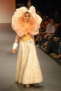 Model on the Lakme Fashion Week Spring/Summer 2010 ended with a spectacular show called &quot;Lakme and img celebrate 10 years of fashion&quot; presented by samira habitats