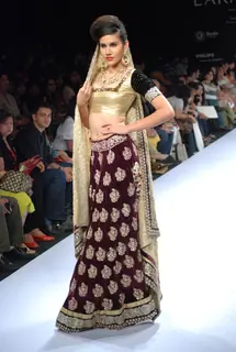 Models on the ramp of Shyamal and Bhumika and Vivek Karunakaran presented diverse fashion trends for Spring/Summer 2010 at Lakme Fashion Week