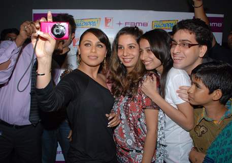 Rani Mukherjee meets and clicks pics with her Fans at a multiplex in Mumbai which she visited to promote her movie&quot;Dil Bole Hadippa&quot; in Andheri