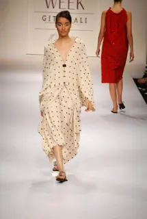 Moels at the ramp of Anuj Sharma''s innovative collection delighted the audience