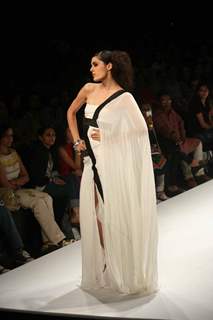 A model walks the runway at the Swapnil Shinde show at Lakme Fashion Week Spring/Summer 2010