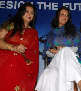 Raima Sen and Poonam Dhilon at the inauguration of Durga puja at North Kolkata on Thursday 24th Sept 09