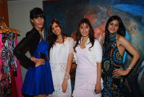 Manjari Phadnis and Soniya Mehra at Nishka Lulla''s fashion Preview at Fuel in Mumbai