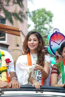 Urmila campaigns for Sachin Ahir in Worli [Photo: IANS]