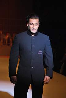 Salman Khan''s Being Human show at HDIL India Couture Week on Day 2