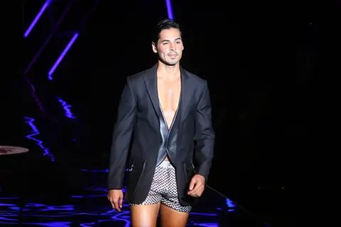 Dino Morea on the ramp for Karan Johar show