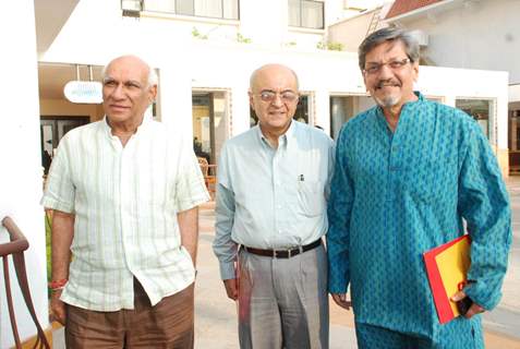 Yash Chopra and Amol Palekar at Mami Film festival press meet in Sun N Sand Hotel